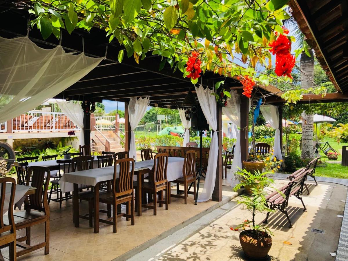 Hotel Bosques Do Massaguacu 까라과따뚜바 외부 사진